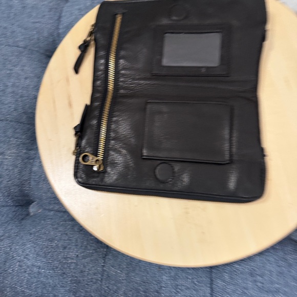 UGG Black Leather Toiletry Pouch with Branded Plaque - Picture 4 of 10